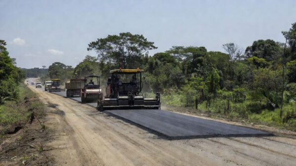 A intervenção contempla 4 quilômetros de extensão e tem como objetivo garantir mais segurança, conforto e melhores condições de trafegabilidade para os motoristas que utilizam a rodovia