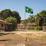 Praça pública em Vilhena, Rondônia, simbolizando pré-candidatura ao governo