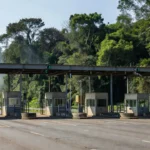 Praça de pedágio em rodovia de Rondônia