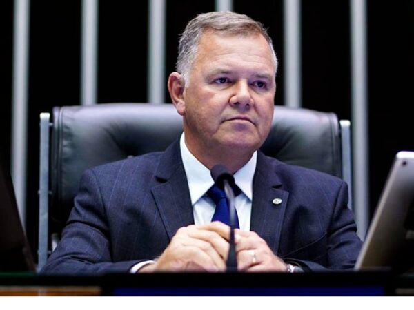 Lúcio Mosquini deixa o MDB após TRE reprovar contas e exigir devolução de recursos públicos