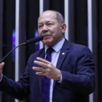 Deputado Coronel Chrisóstomo intensifica luta por devolução de descontos indevidos de aposentados