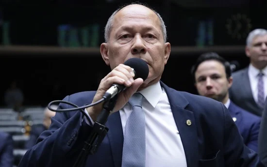 Deputado Coronel Chrisóstomo cobra suspensão imediata de fraudes em pensões por morte