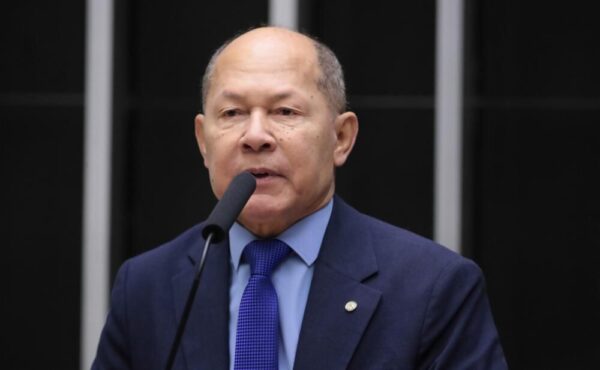Deputado Coronel Chrisóstomo libera R$ 449,5 mil para saúde em Rondônia